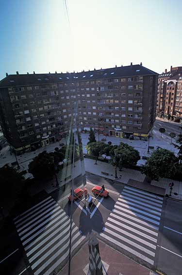 oviedo16calle pepe cosmien.jpeg