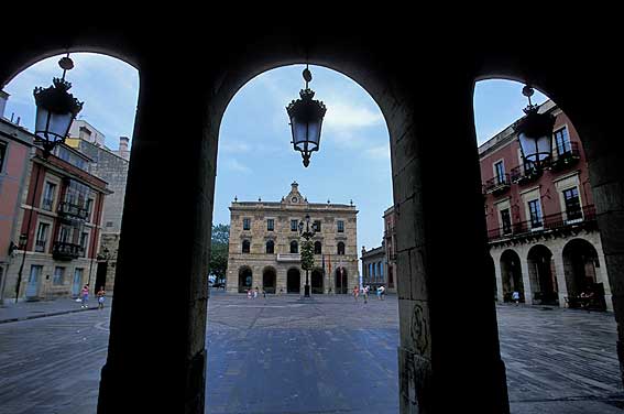 gijon24ayuntamiento plaza mayor.jpeg