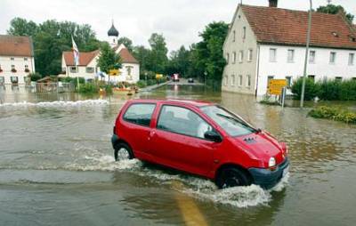 Twingo.jpg Twingo.jpg