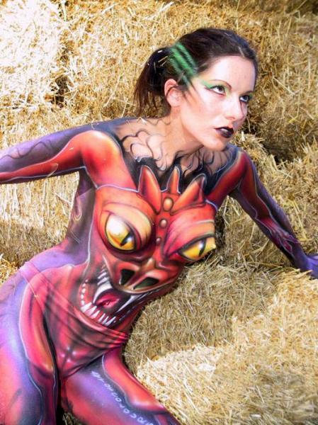 0816_bodypaint.jpg