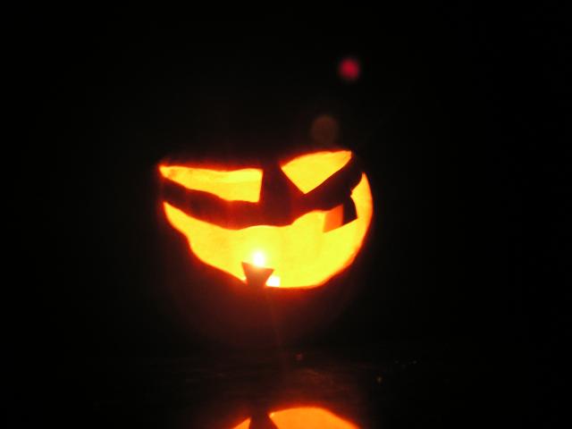 Pumpkin2005_2.jpg Pumpkin2005_2.jpg