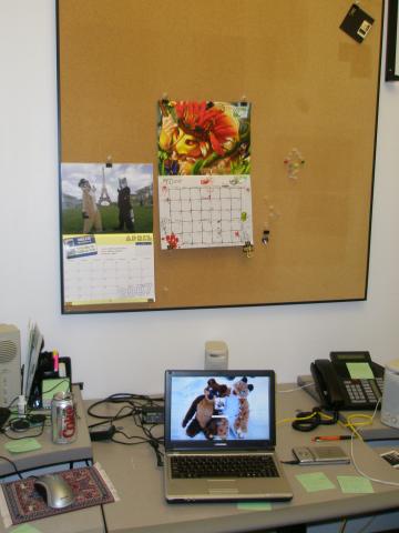 Office1.jpg Office1.jpg