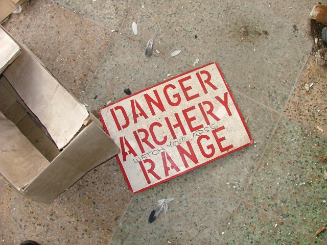 archerysign.jpg archerysign.jpg