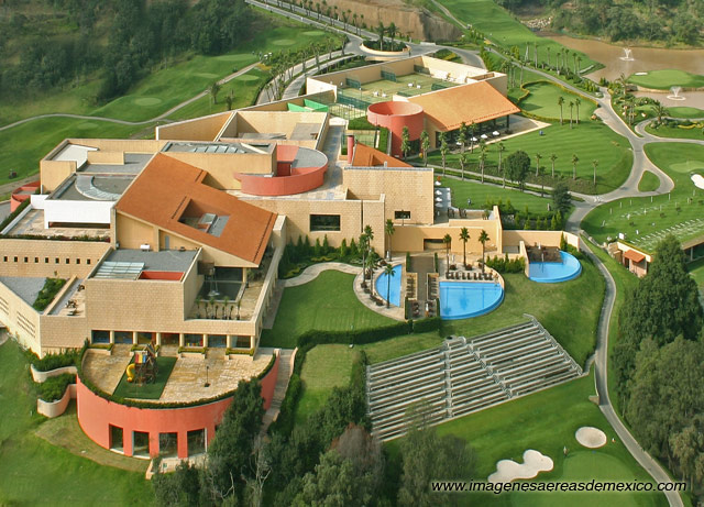 BosqueRealCC.jpg BosqueRealCC.jpg