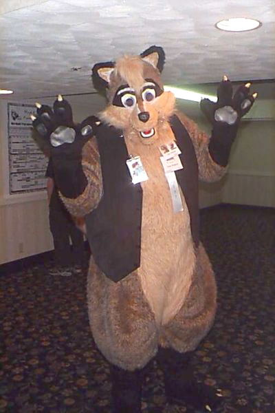 tonyringtail.jpg tonyringtail.jpg