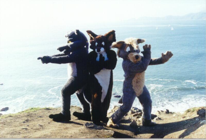 Fursuit_angels.jpg