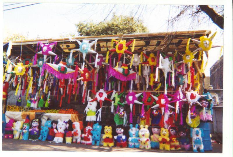pinatas.jpg