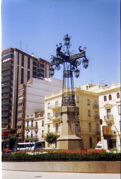 05.Castellon - Plaza.jpeg