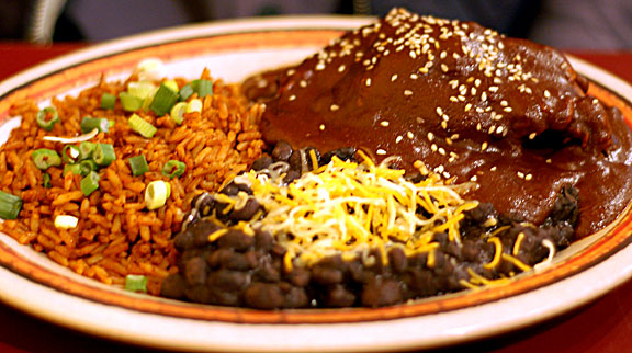 MOLE POBLANO.JPG